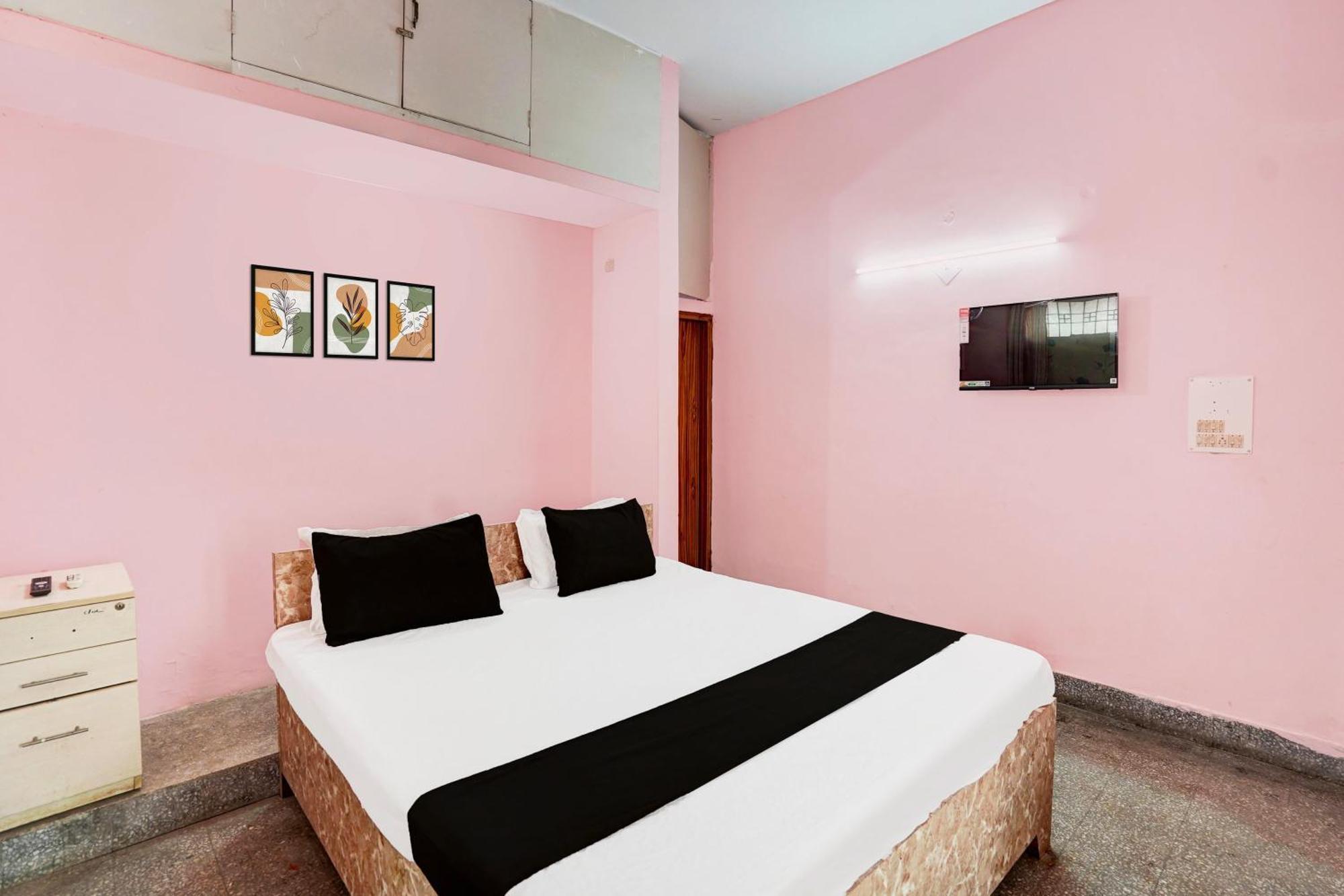 Hotel O Pearl Banquet Hall Патна Екстериор снимка